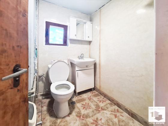 Image No.14-4 Bed House for sale