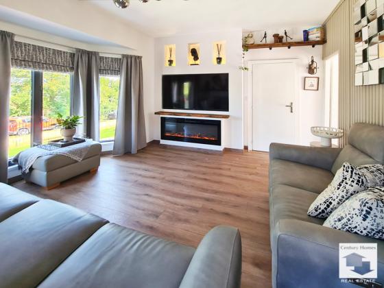 Image No.10-2 Bed House for sale