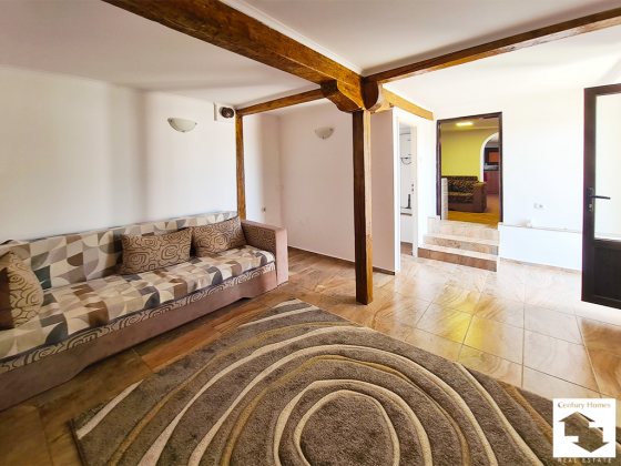 Image No.3-6 Bed House for sale