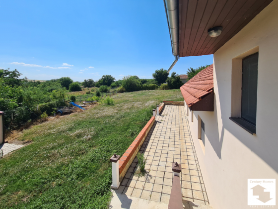 Image No.22-6 Bed House for sale