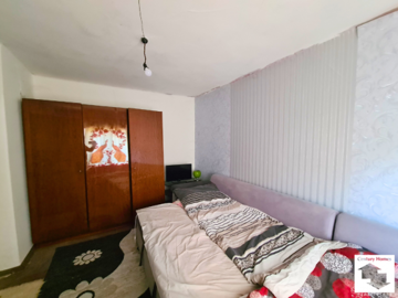 large1786620561