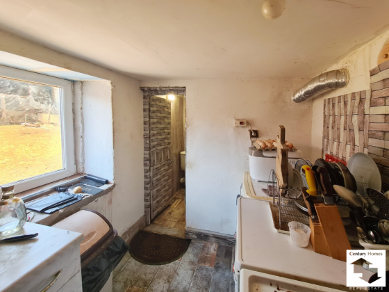 Image No.7-5 Bed House for sale