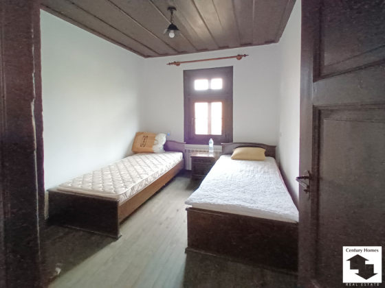 Image No.12-3 Bed House for sale