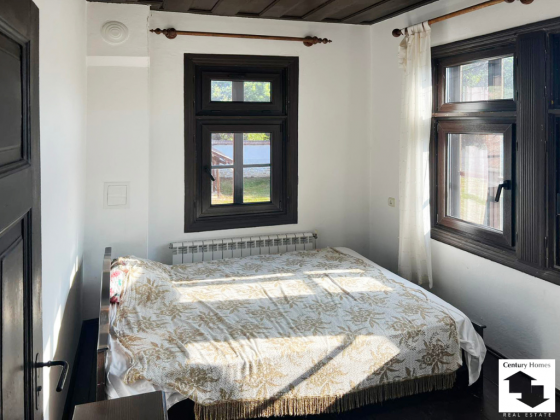 Image No.15-3 Bed House for sale