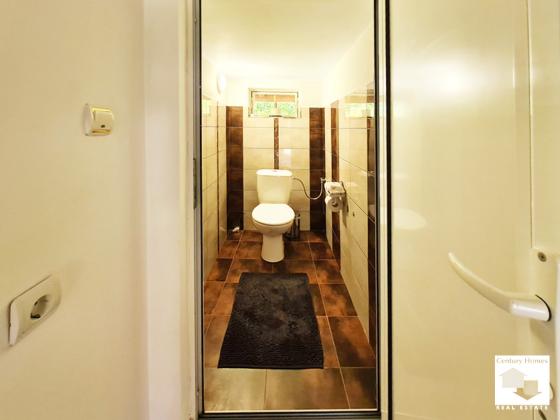 Image No.16-4 Bed House for sale