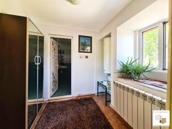 Image No.9-4 Bed House for sale