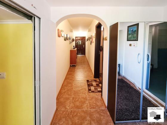 Image No.10-4 Bed House for sale