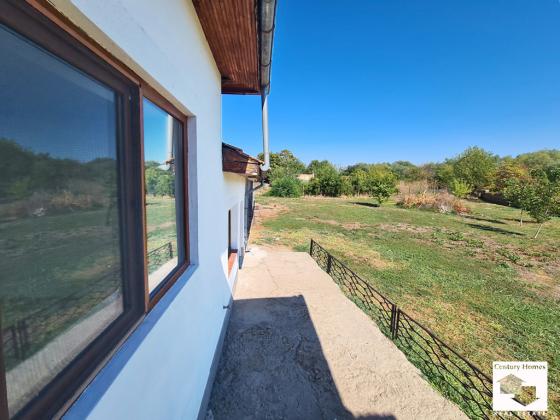Image No.17-2 Bed House for sale