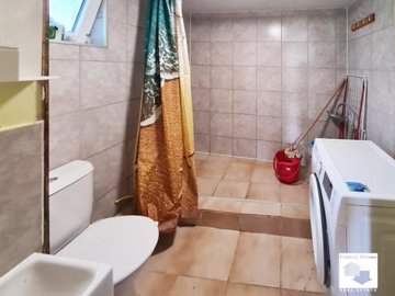large1788447560