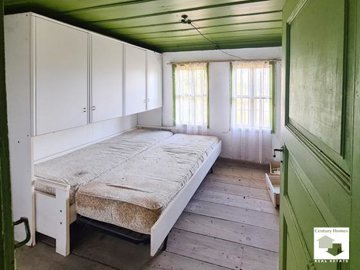 large1790340197