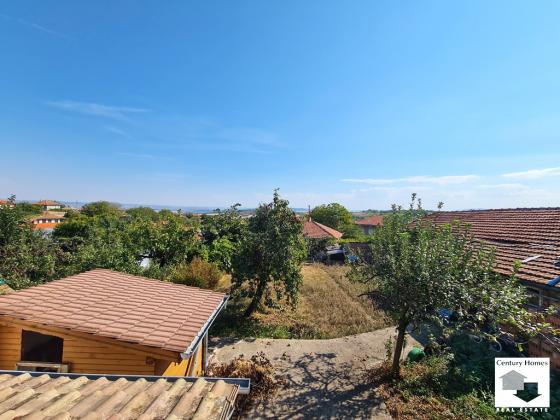 Image No.19-3 Bed House for sale