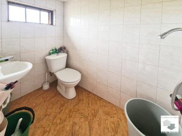 large1790603624