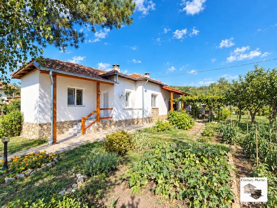 Image No.17-2 Bed House for sale