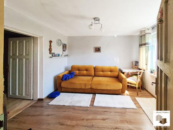 Image No.8-2 Bed House for sale