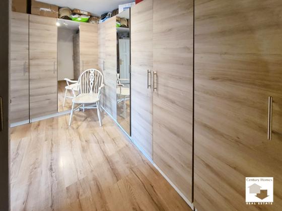 Image No.9-2 Bed House for sale