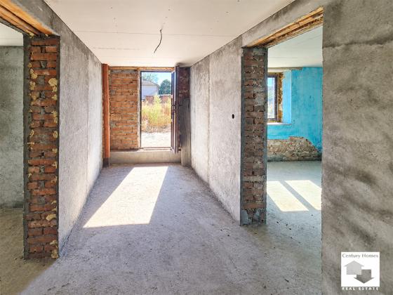 Image No.10-4 Bed House for sale