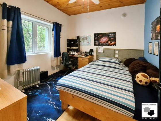 Image No.17-2 Bed House for sale