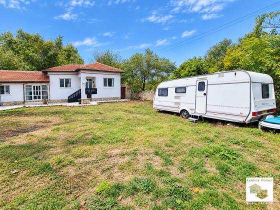 Image No.4-2 Bed House for sale