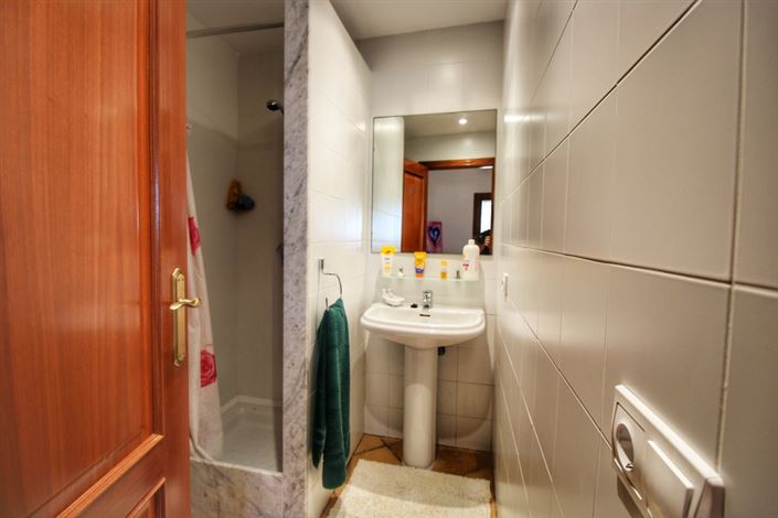 Image No.36-4 Bed Villa for sale