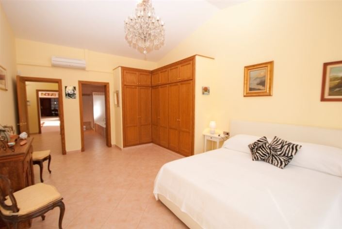 Image No.12-Villa de 7 chambres à vendre à Trebaluger