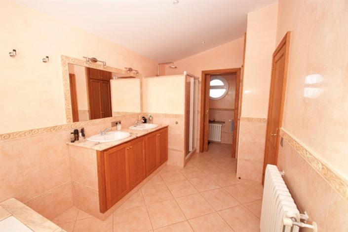 Image No.23-Villa de 7 chambres à vendre à Trebaluger