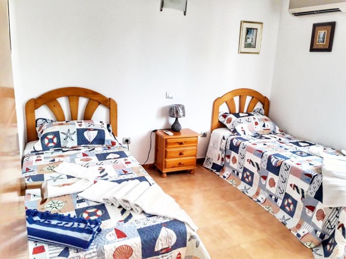 Image No.17-4 Bed Villa for sale