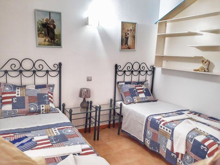 Image No.19-4 Bed Villa for sale