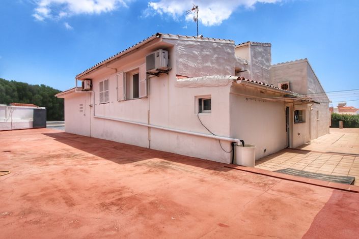 Image No.26-4 Bed Villa for sale