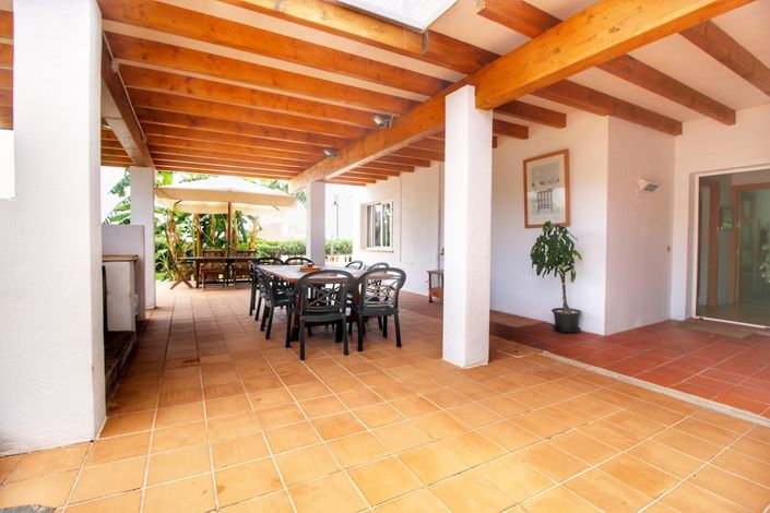 Image No.30-4 Bed Villa for sale