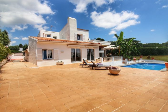 Image No.4-4 Bed Villa for sale