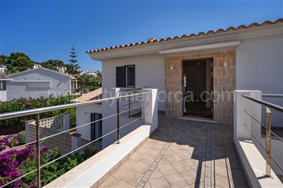 619-villa-for-sale-in-port-d-addaya-15196-lar