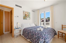 Image No.19-4 Bed Villa for sale