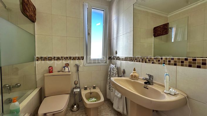 Image No.10-Villa de 5 chambres à vendre à Sol del Este