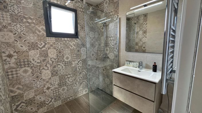 Image No.17-3 Bed Villa for sale