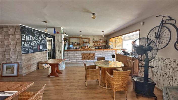 Image No.15-Villa for sale