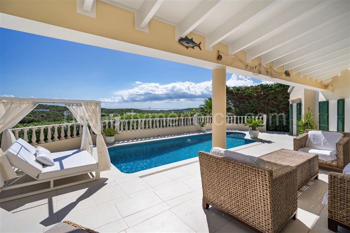 Image No.21-Villa de 4 chambres à vendre à Cala Llonga