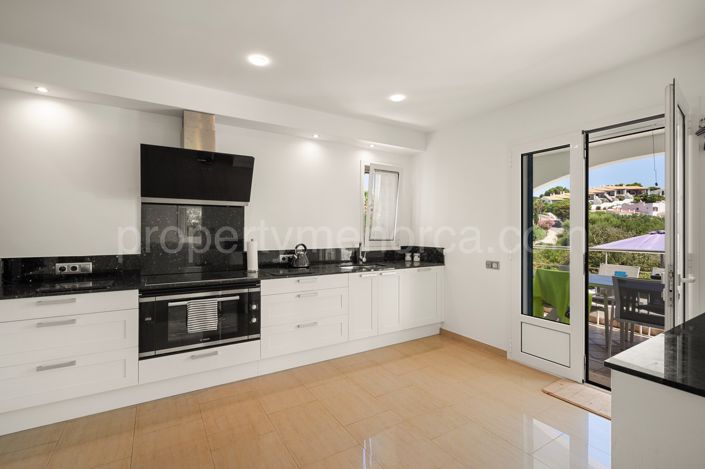 Image No.32-5 Bed Villa for sale