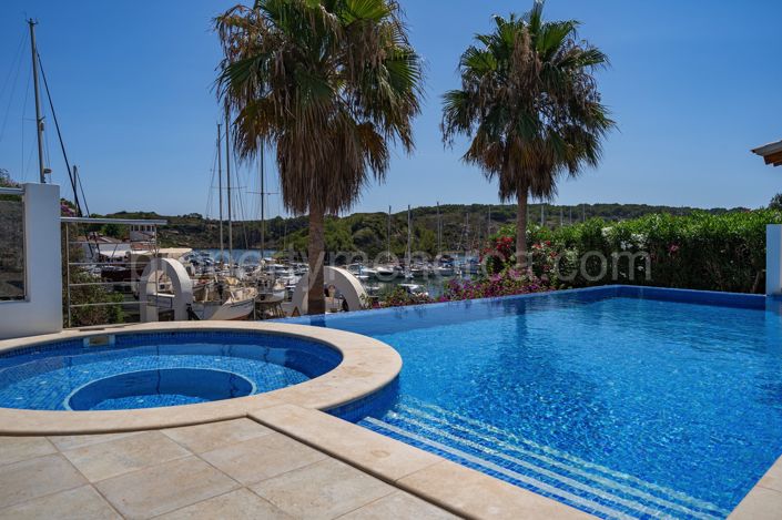 Image No.34-5 Bed Villa for sale