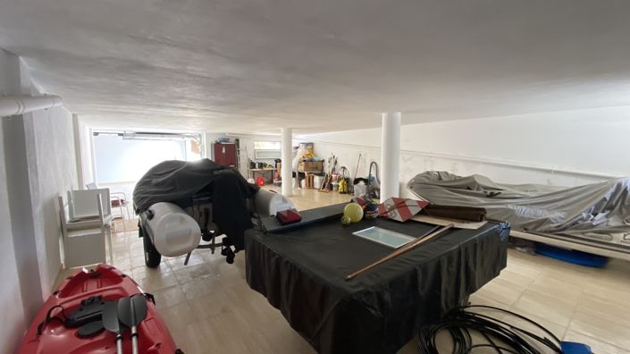 Image No.44-5 Bed Villa for sale