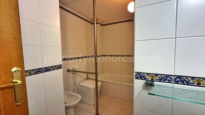 Image No.10-3 Bed Townhouse for sale