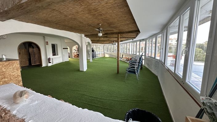 Image No.23-3 Bed Commercial for sale