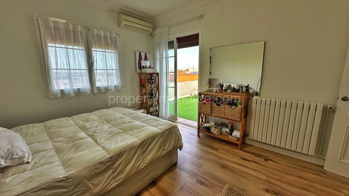 Image No.21-5 Bed Villa for sale