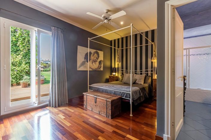 Image No.13-7 Bed Villa for sale