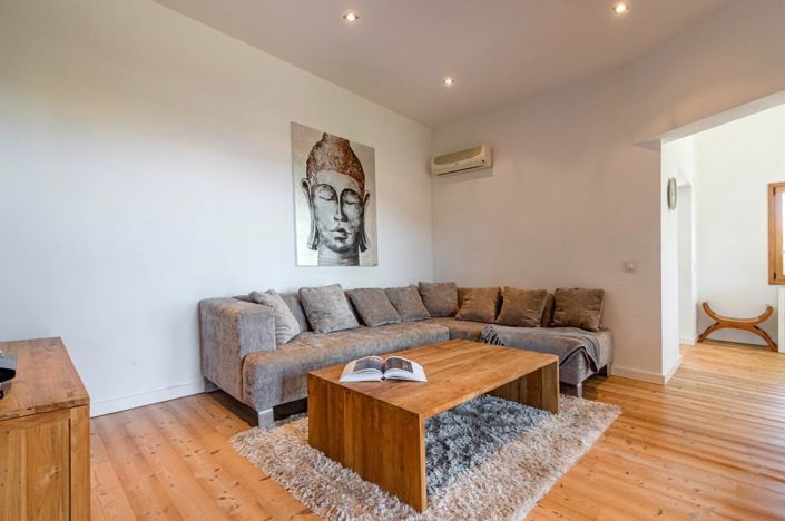 Image No.38-7 Bed Villa for sale