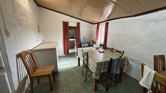 Image No.10-2 Bed Villa for sale