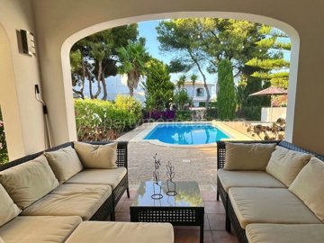 711-villa-for-sale-in-port-d-addaya-18914-lar