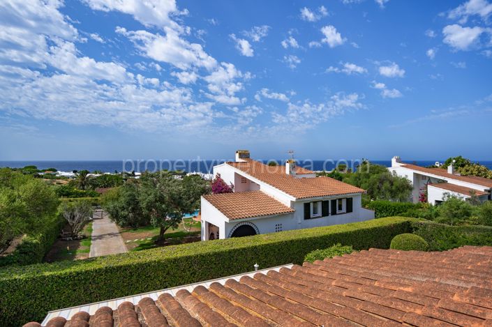 Image No.2-Villa de 4 chambres à vendre à Binibequer