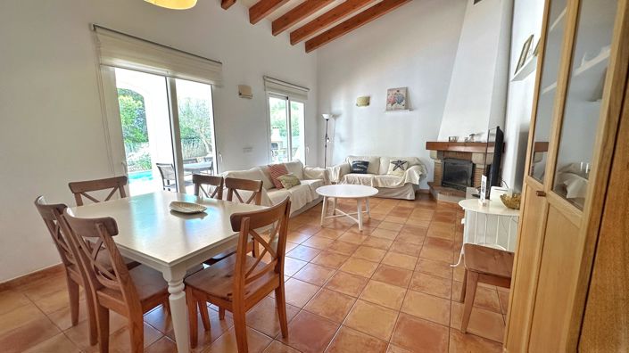 Image No.15-4 Bed Villa for sale