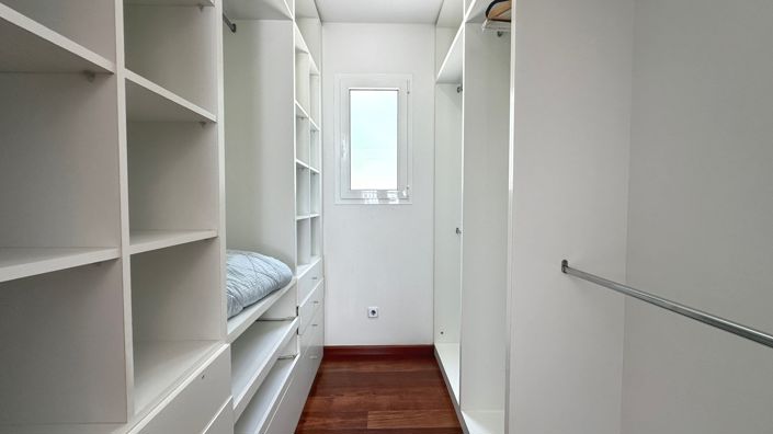 Image No.23-4 Bed Villa for sale