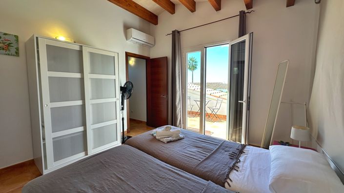 Image No.32-4 Bed Villa for sale